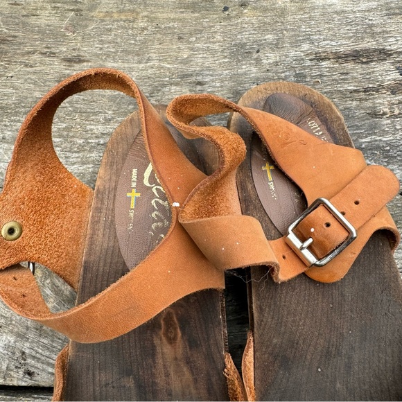 Low Wood in Brown Clogs in Oiled Nubuck on Brown Base Size 38 (US 8) - Picture 4 of 8